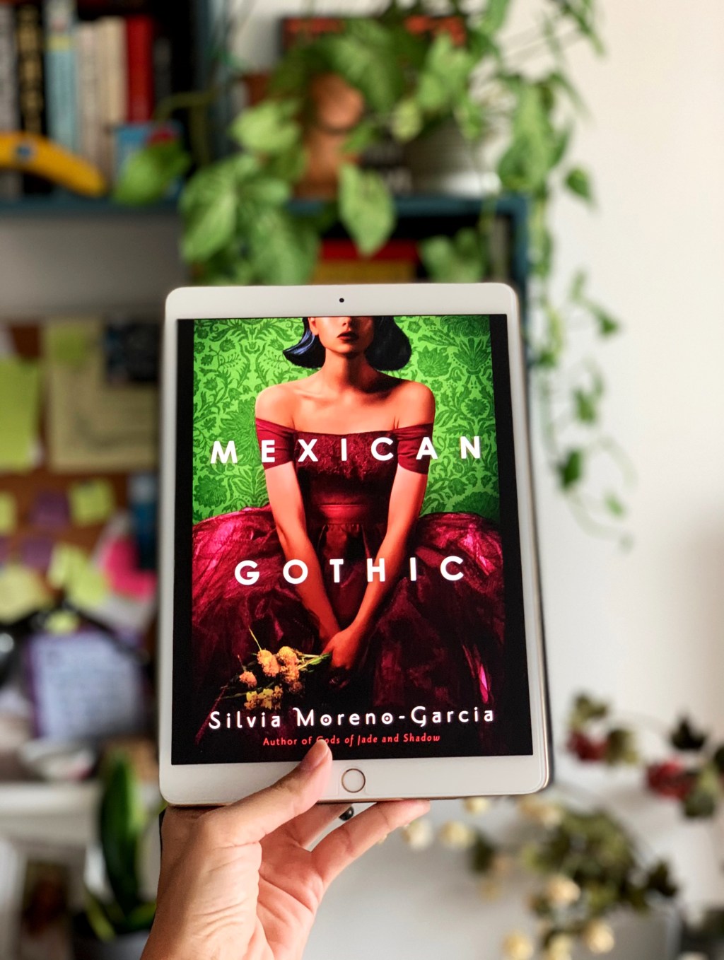 Book Review: Mexican Gothic by Silvia Moreno-Garcia